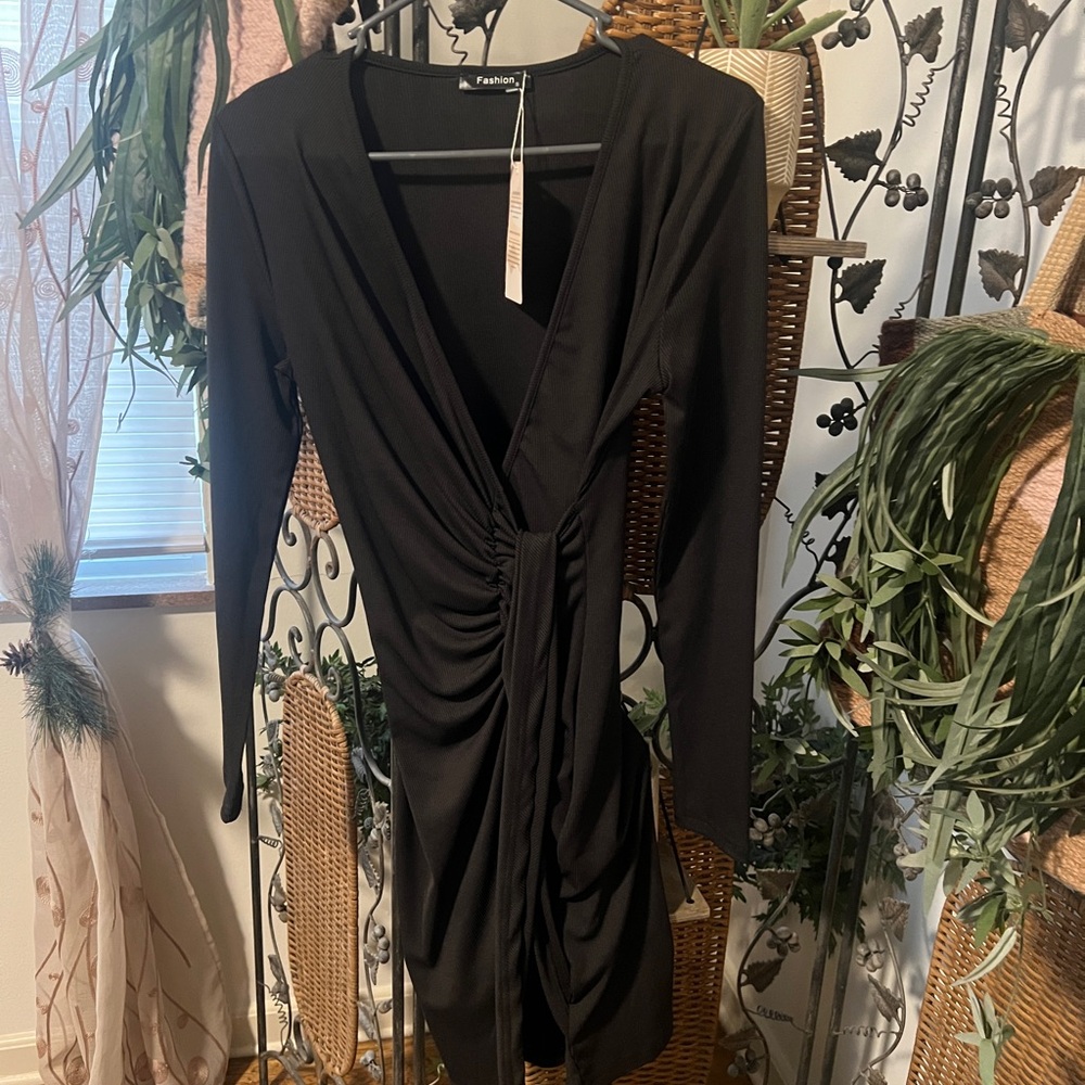 NWT Wrap Dress/Black/Small